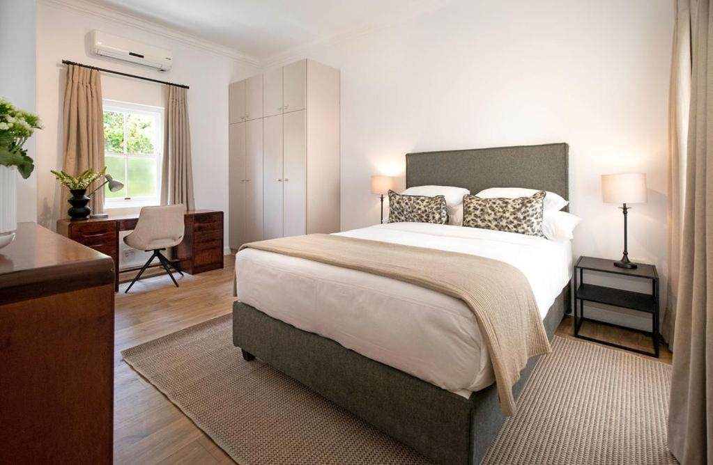 Middedorp Apartments สเตลเลนบอช ภายนอก รูปภาพ