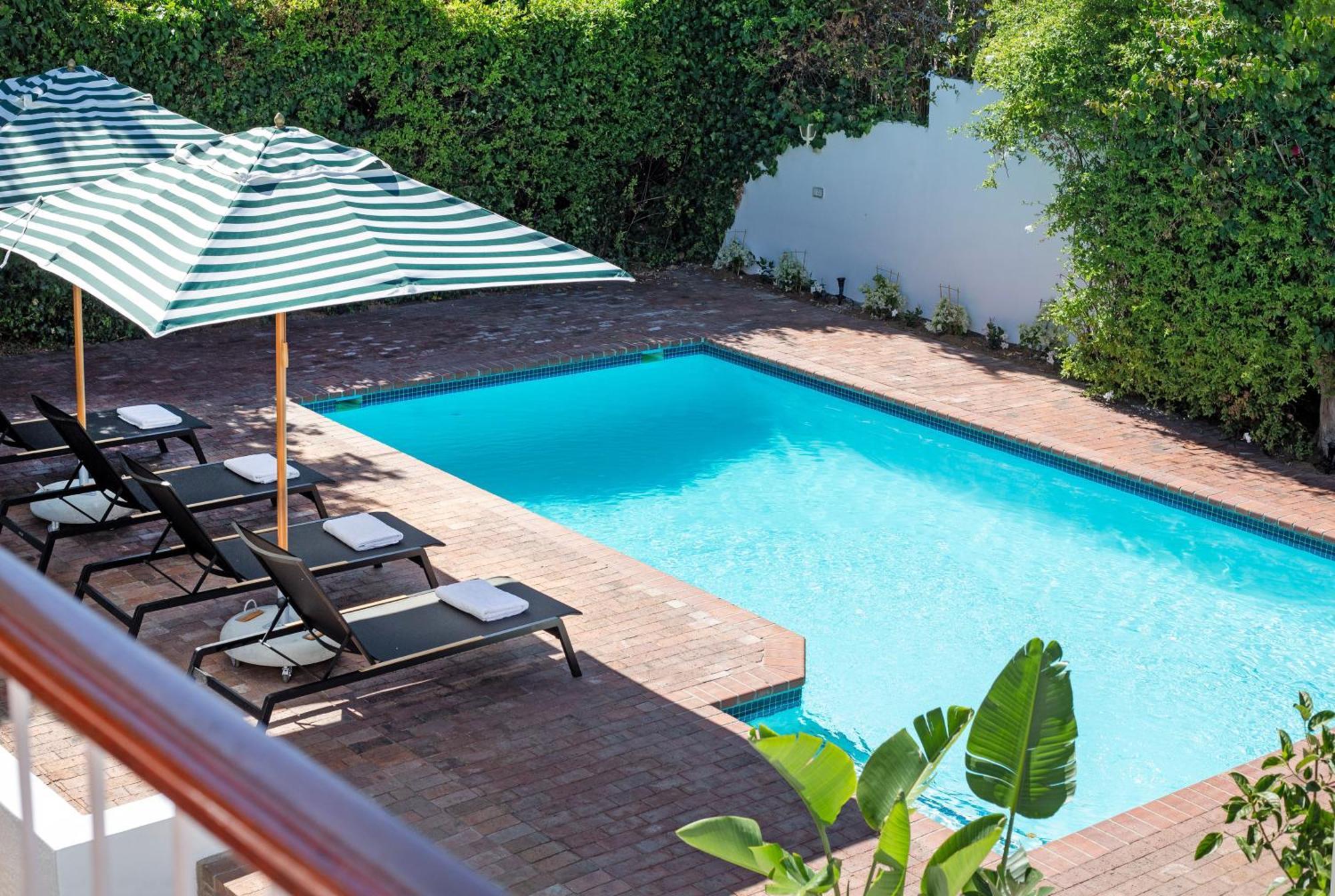 Middedorp Apartments สเตลเลนบอช ภายนอก รูปภาพ